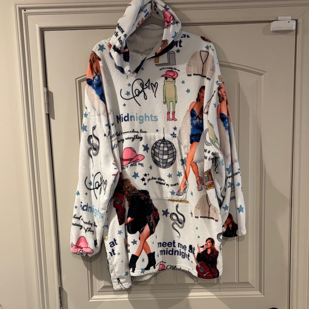 Midnights Graphic Hoodie Blanket/Top